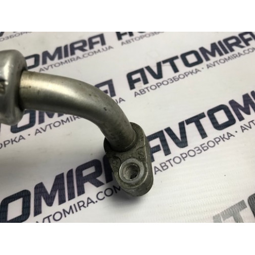 Трубка кондиционера Toyota Avensis T25 2.2 D-4D 2003-2008 8870405351